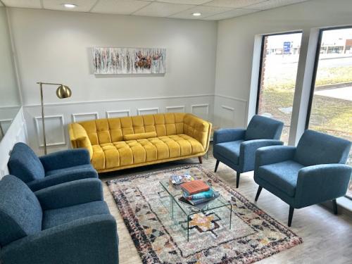 WaitingRoom1